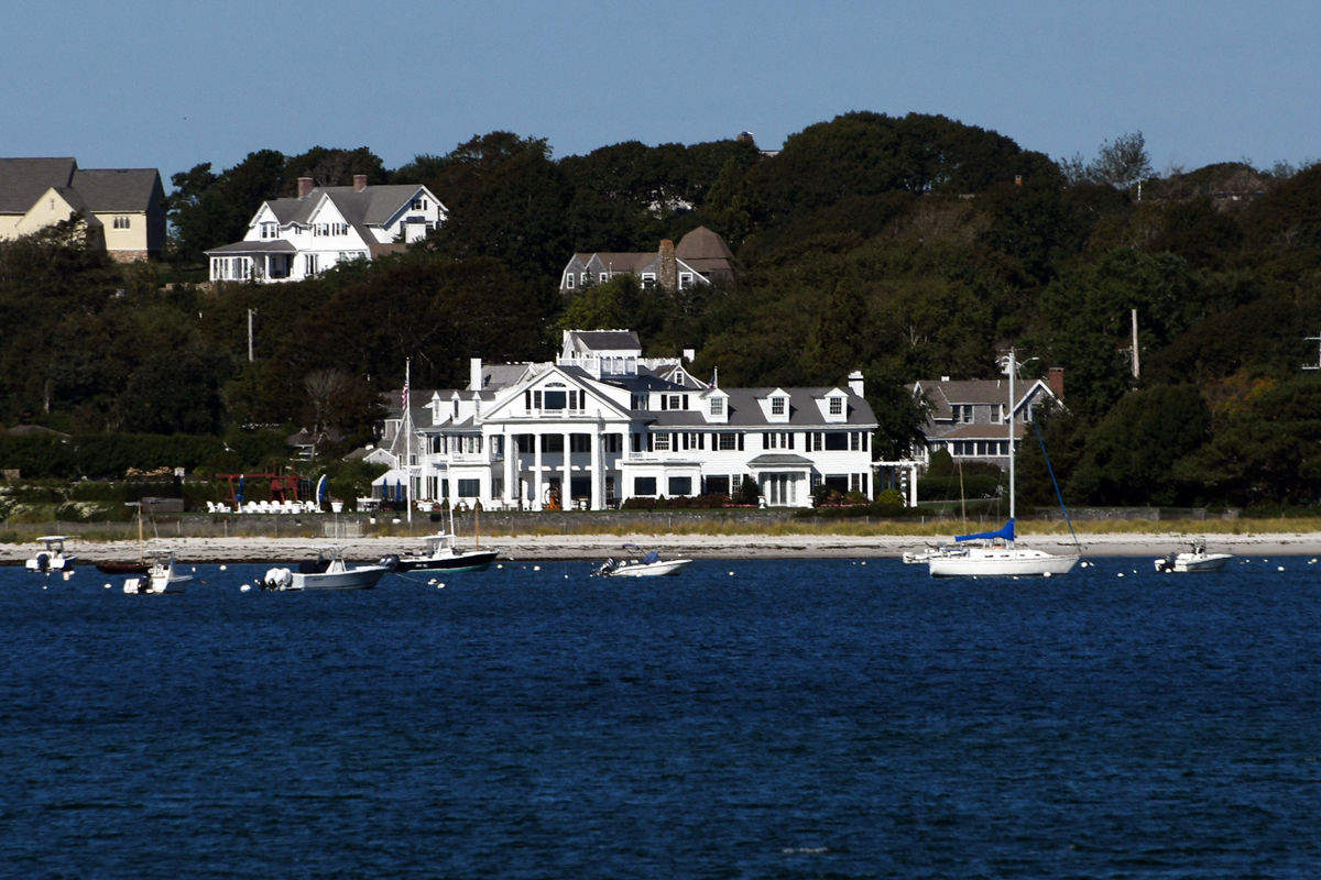 098 Kennedy compound at Hyannis Port as viewed from the ferry.jpg
